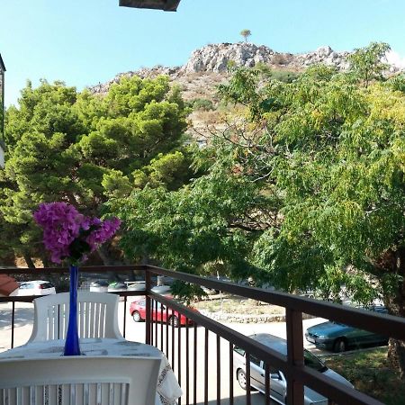 Apartmán Dvokrevetna Soba S Balkonom I Kuhinjom 1 Podgora Exteriér fotografie